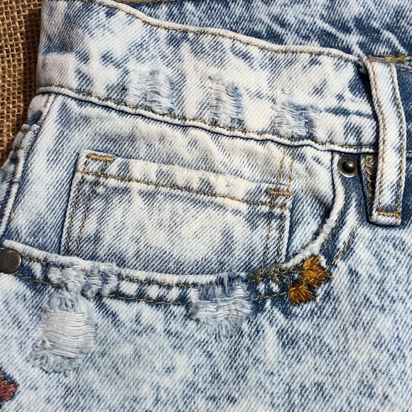 Free People x Driftwood Goldie Shorts - Picture 6 of 12